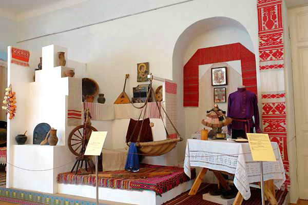 Достопримечательность Крымский этнографический музей в Симферополе