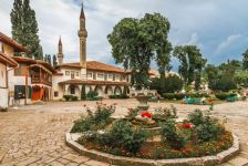 Крымские курорты: Бахчисарай